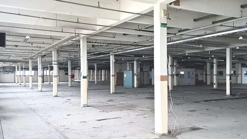Tuotantotila 4000m2, Walkisali
