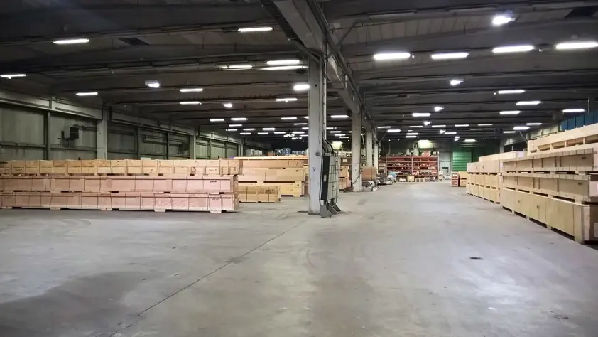 Tuotantotila 5000m2, entinen Puutyöverstas